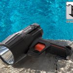 img4-WPAK5V-800-Lumen-Waterproof-Spotlight-6-AA-Batteries-Included